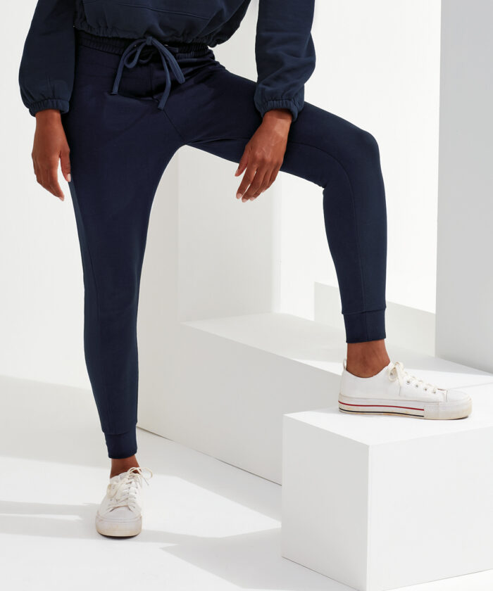 Women's TriDri? fitted joggers